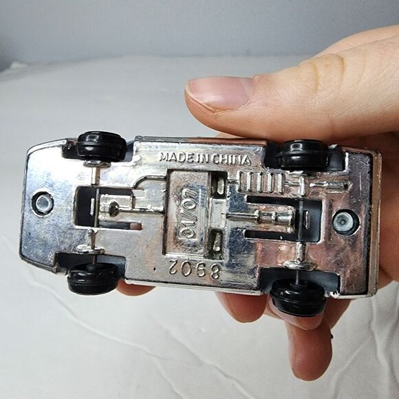 Summer Marz Karz Image No.8902 Ferrari 308 GTS 1/64 Diecast Toy Race Car Used - Picture 5 of 10